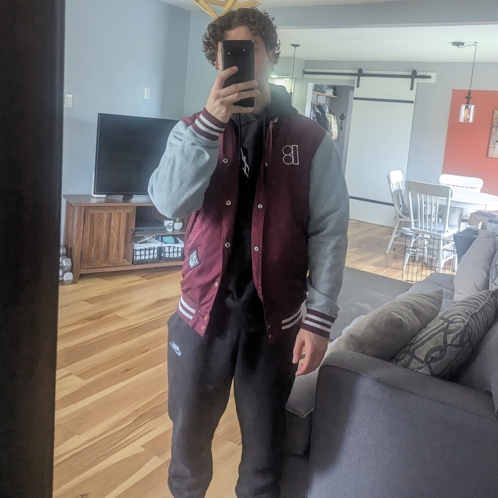 Plan B varsity jacket - Picture 2 of 4